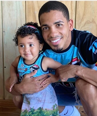 Felix Verdejo with his daughter.
